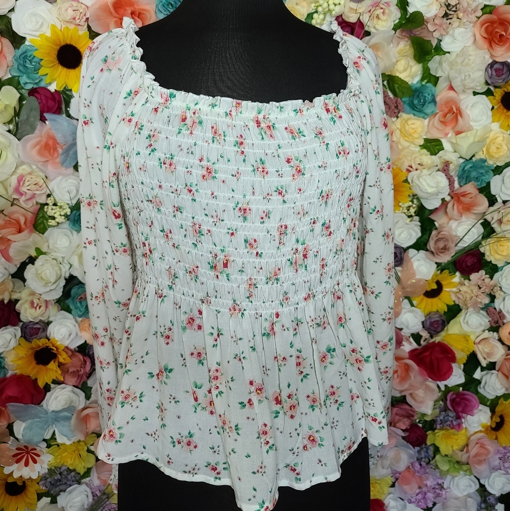 Candie's off the shoulder top